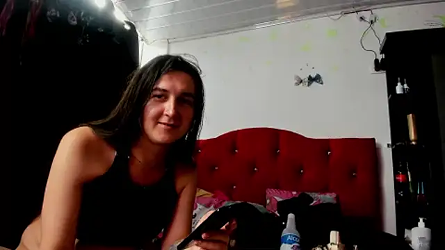 Sweet-Suck69 online show from September 30, 8:09 pm