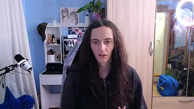 Snapshot of MemiKouki chatting on January 21, 5:05 pm MemiKouki online show from January 21, 5:05 pm