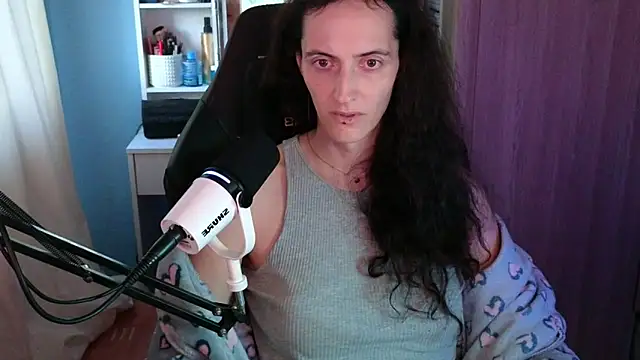 Snapshot of MemiKouki chatting on October 30, 4:50 pm MemiKouki online show from October 30, 4:50 pm