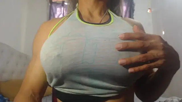 DanielaMuscleTS online show from February 11, 8:27 pm