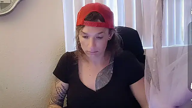 cassiemichellexx online show from June 27, 3:18 pm