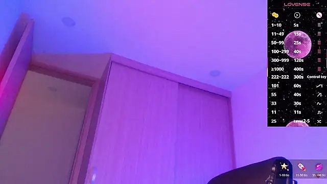 ELEKTRAMOON online show from November 9, 12:00 am