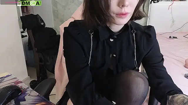 KawaiiNullify online show from March 14, 1:59 pm