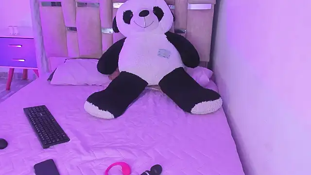 Black Rose2 online show from February 21, 11:35 am