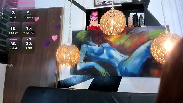 victoria aleia  online show from March 18, 11:15 pm