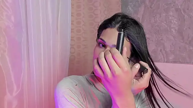 Mara friendboy699 online show from December 14, 7:47 pm