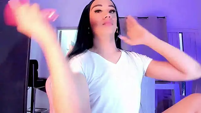 ShantalGirs online show from March 2, 6:35 pm