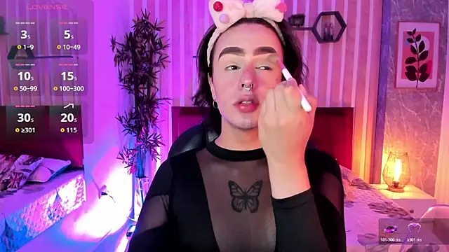 miah connor online show from November 27, 7:38 pm