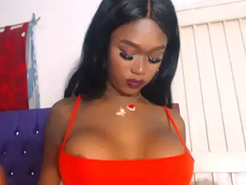 Snapshot of Queennwenn chatting on December 27, 12:29 am Queennwenn online show from December 27, 12:29 am