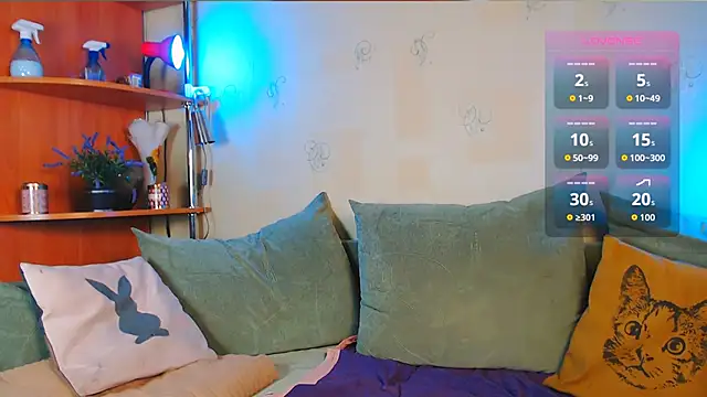 Caroline1995 online show from October 27, 8:55 am