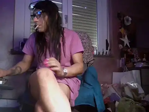 LadyVenere online show from May 13, 3:21 pm