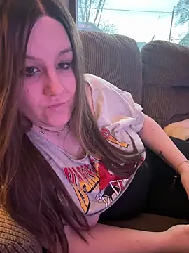 PuckBunny17 online show from April 11, 12:05 am