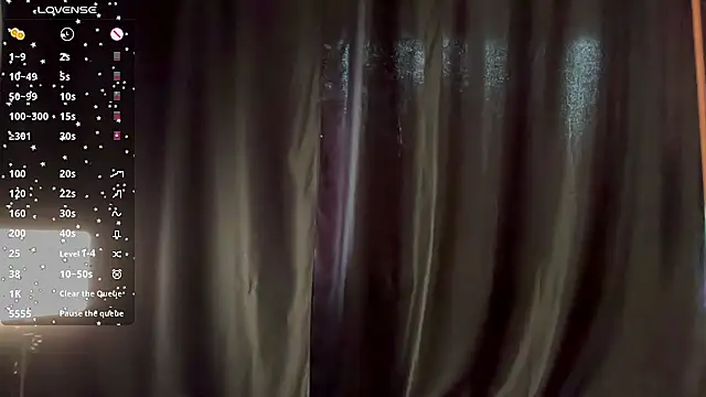 Avril Pearly  online show from March 31, 11:01 am