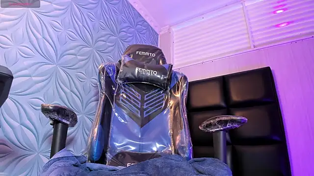 Milk max 18 online show from March 5, 10:04 pm