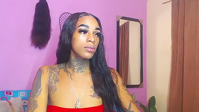 Snapshot of badgirls_cx chatting on October 19, 9:07 pm badgirls cx online show from October 19, 9:07 pm
