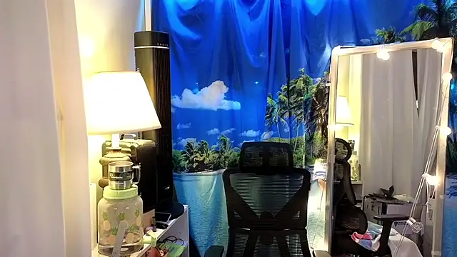 cunty tranny lydia online show from September 26, 4:42 am