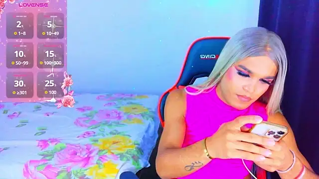 AllisonsweetZ online show from May 28, 6:50 pm