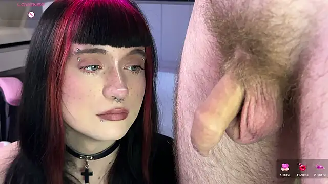 Vailyreb  online show from April 17, 4:30 pm