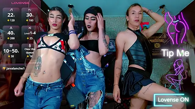 Perla Hotcortes online show from November 21, 3:18 am