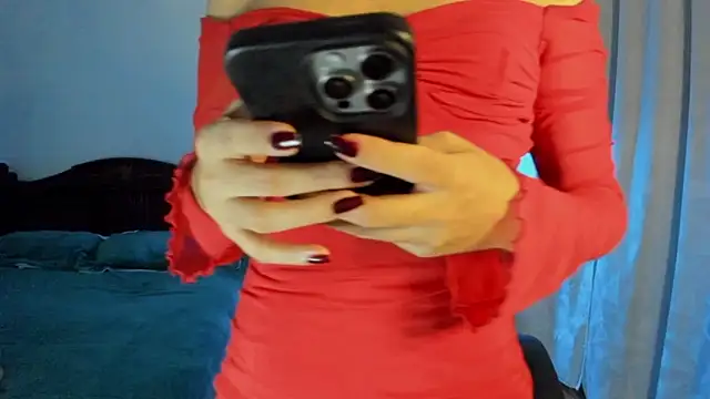 misstresbigcockts online show from October 20, 10:46 pm