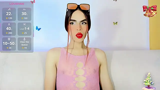 TatiGil online show from December 21, 9:20 pm