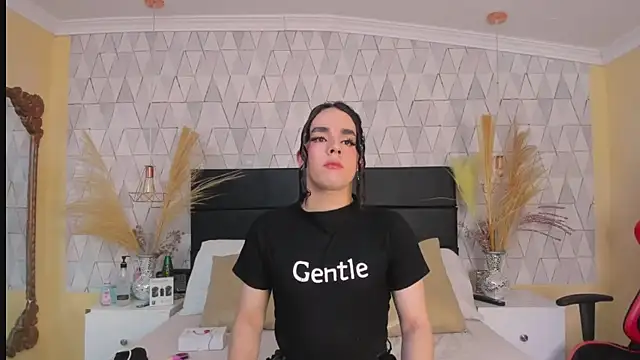 JustinePerry online show from February 18, 4:09 am