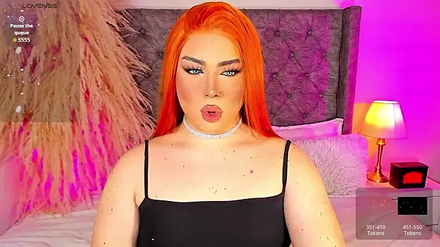 Snapshot of astridjonness chatting on September 13, 1:00 am astridjonness online show from September 13, 1:00 am