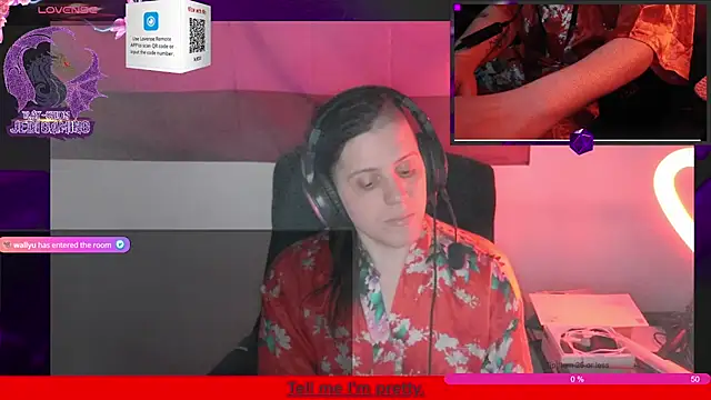 Snapshot of Rae-Suon chatting on March 2, 5:12 am Rae-Suon online show from March 2, 5:12 am