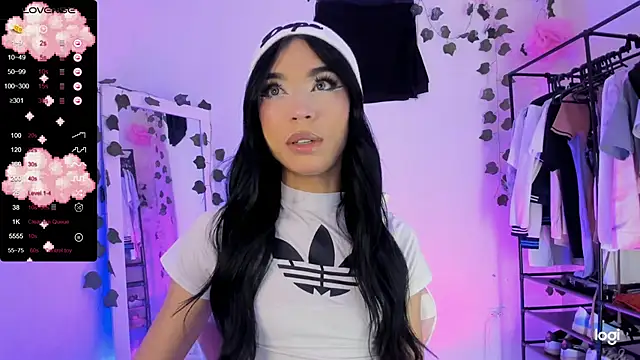 AndreaSweet  online show from March 14, 4:04 am