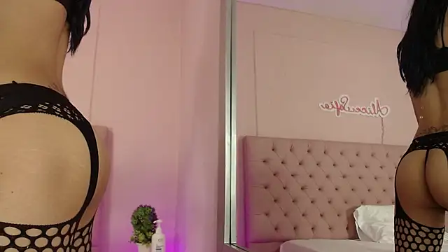 alice sofia online show from January 18, 1:30 pm