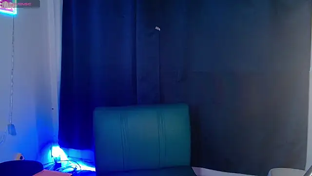 femboykeene online show from April 22, 10:50 pm