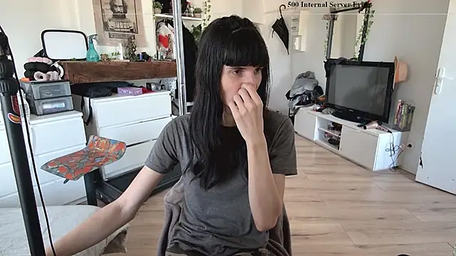 CeriseLapine online show from December 5, 1:39 pm