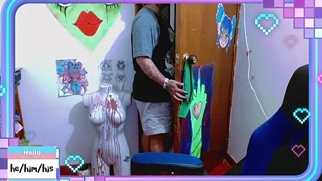 Snapshot of masterkevinftm chatting on January 22, 11:21 pm masterkevinftm online show from January 22, 11:21 pm