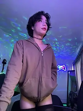 sue   0 online show from January 26, 10:35 pm