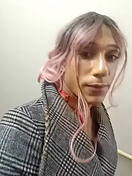 Snapshot of CloudedThot chatting on February 7, 9:58 am CloudedThot online show from February 7, 9:58 am
