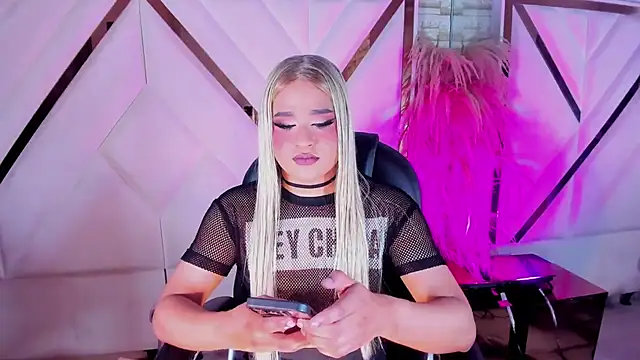 Elody Preysler69 online show from March 26, 5:00 am