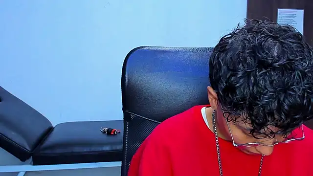 Im Mathias online show from February 15, 3:02 am