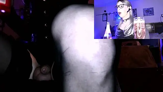 DominicaMolotov online show from January 2, 3:48 am