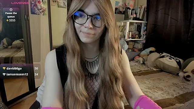 alexiamaleax online show from February 12, 11:33 pm