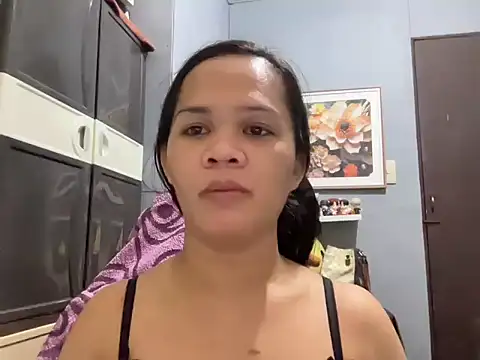 SophiaCourthaway online show from January 19, 1:25 am