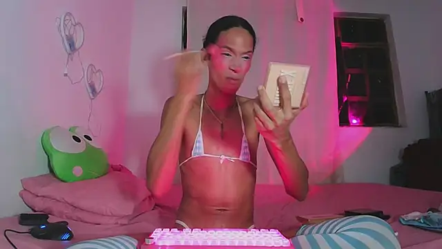 cassidy blossom online show from April 5, 2:20 am