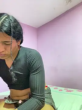 alexiaross96 online show from June 5, 4:57 pm