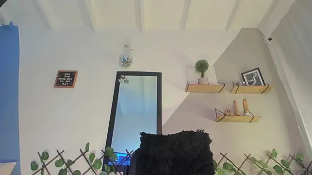 Aria fitness online show from April 14, 2:11 pm