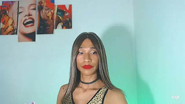 red veltet online show from March 8, 7:56 am