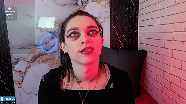 MaeveKuro online show from April 16, 1:50 am