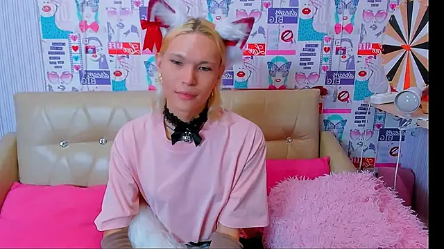 Sasha Lavanda online show from March 13, 9:10 am