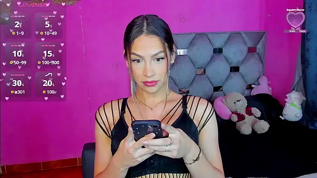 Snapshot of hanna_tss chatting on October 16, 2:12 am hanna tss online show from October 16, 2:12 am