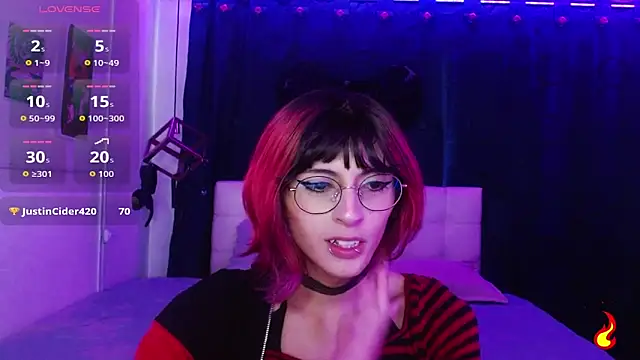 goth minerva online show from October 23, 1:59 pm