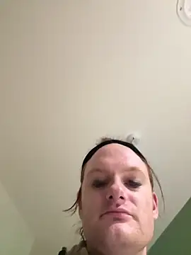 avamaxwell online show from February 26, 6:46 pm