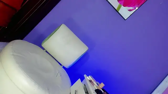 Valentina Horny777 online show from December 15, 1:12 am